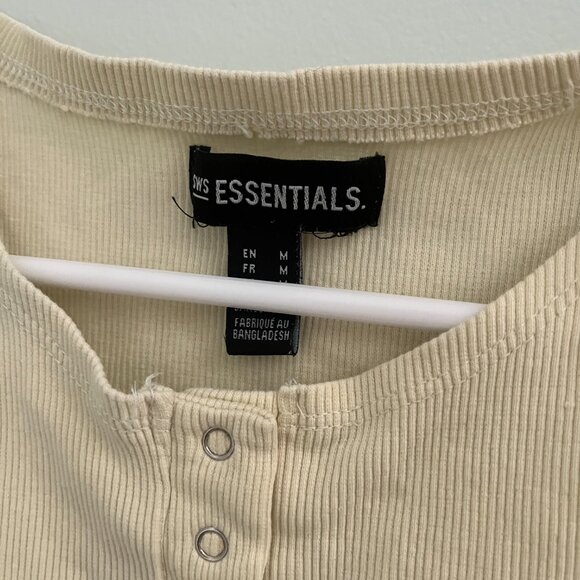 Light Yellow Button-up Front Racer Back Cropped Tank Top - Picture 9 of 9